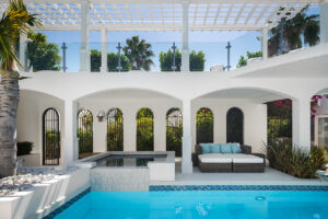 Mandalay-Turks-and-Caicos-Pool-Lounge
